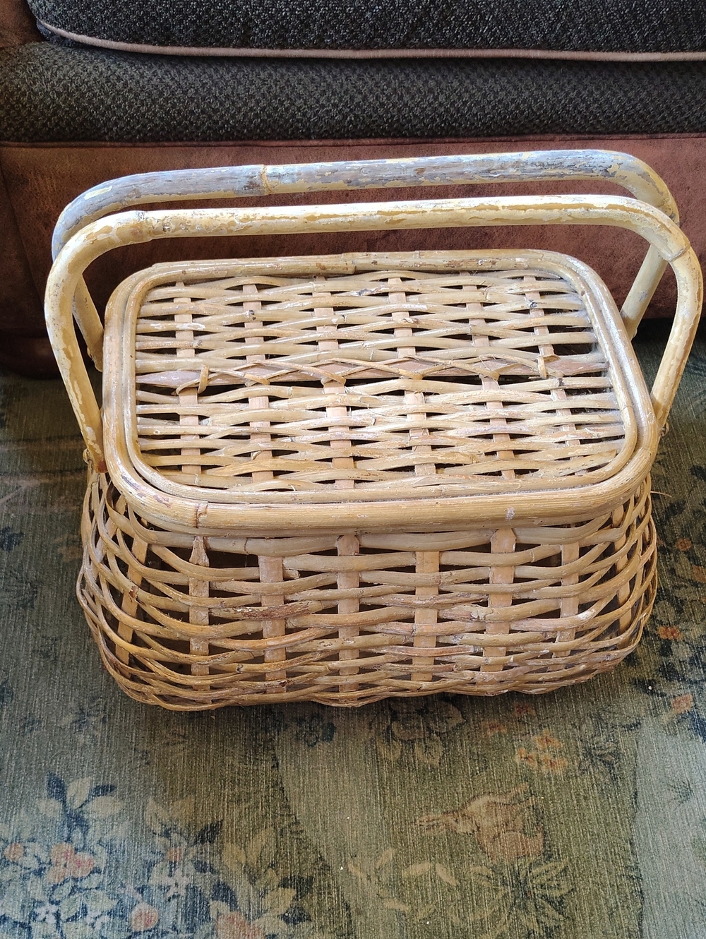Very Vintage Weathered Picnic Or Sewing Basket